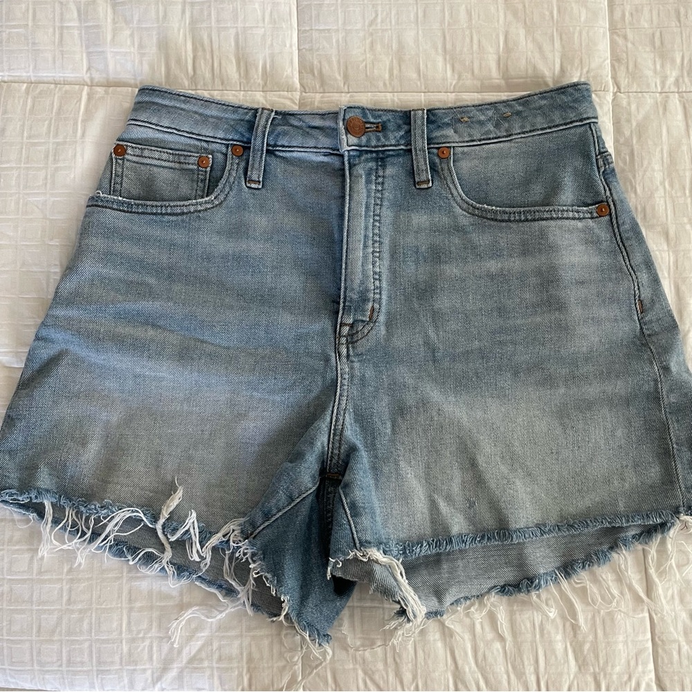 Madewell Curvy High Rise Denim Shorts Size 28